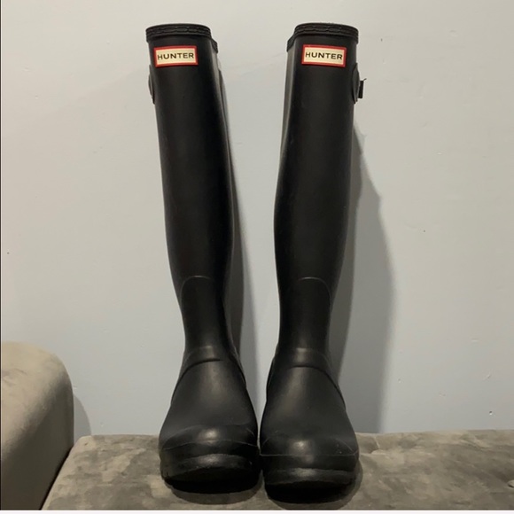 Hunter Women's Original Tall Waterproof Rain Boot - Picture 4 of 4